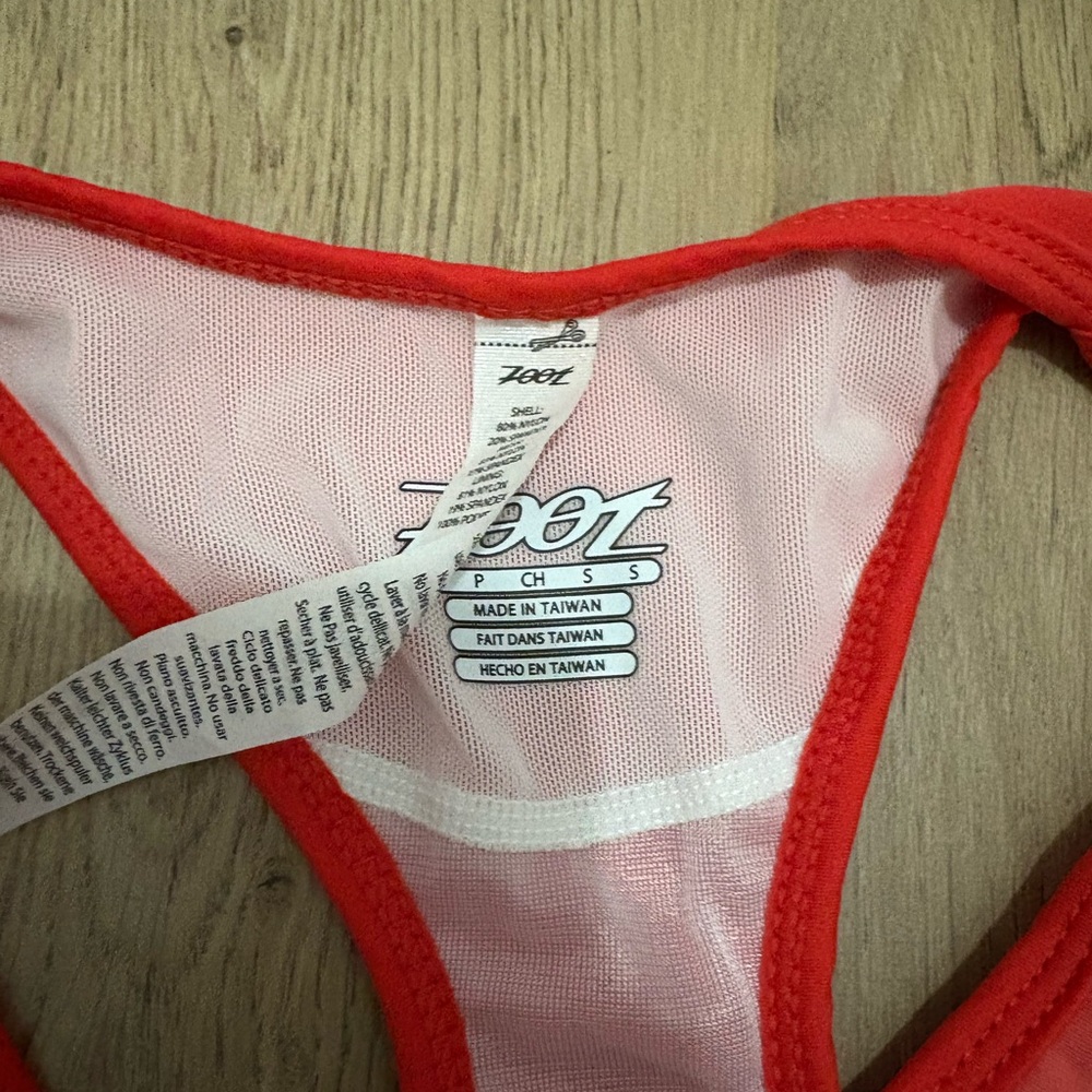 Zoot Women's Performance Racerback Triathlon Top, Small - Picture 3 of 3